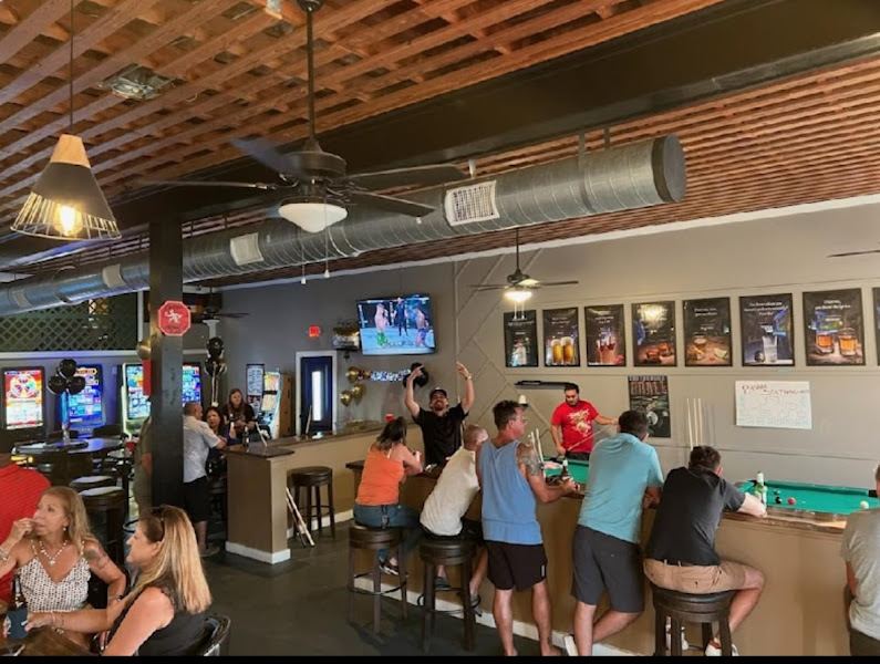 Southbound Bar - Bar in Galveston