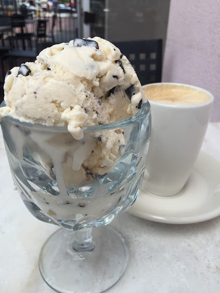 Ghirardelli Ice Cream & Chocolate Shop