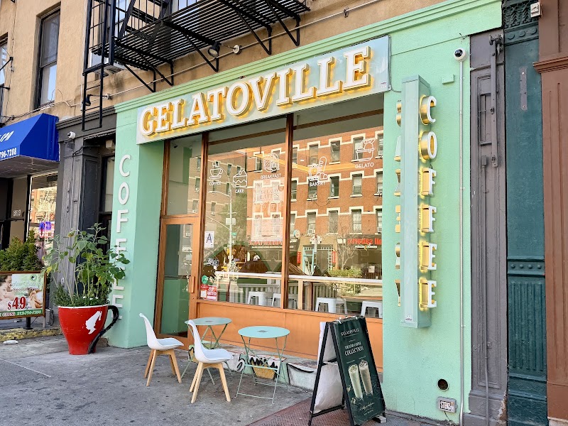 Gelatoville Gelateria Coffee & bakery