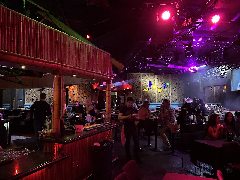 Toucans Tiki Lounge - Bar in Palm Springs