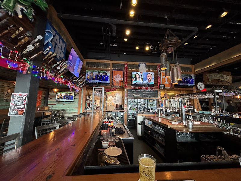 Feed Table and Tavern - Southern restaurant (US) in Chattanooga