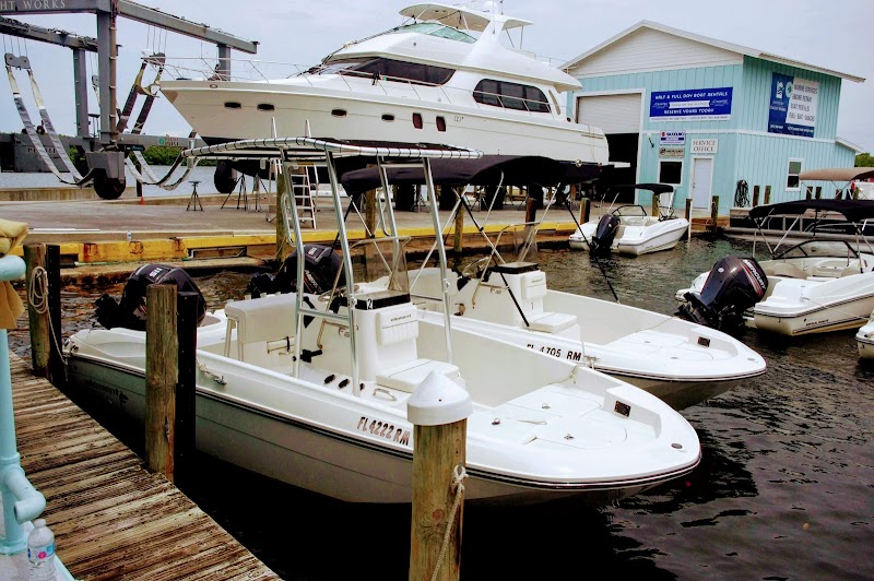 Siesta Key Boat Rentals at Bayfront Marina photo