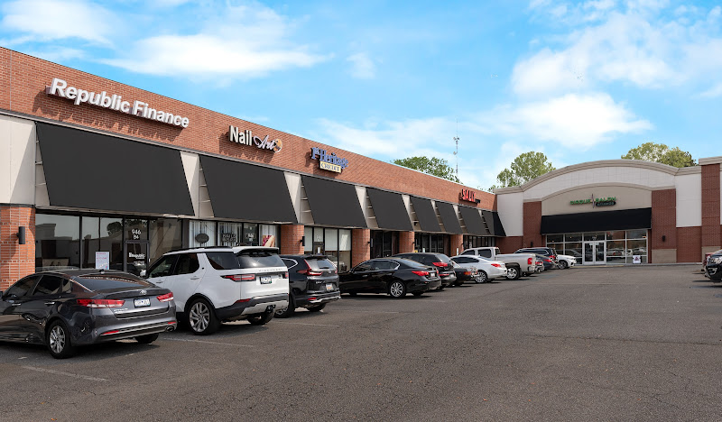West Ashley Shoppes - Shopping mall in Charleston