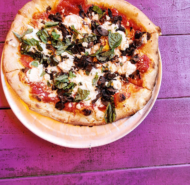 Fresh Wood Fired Pizza West - Pizza restaurant in Asheville