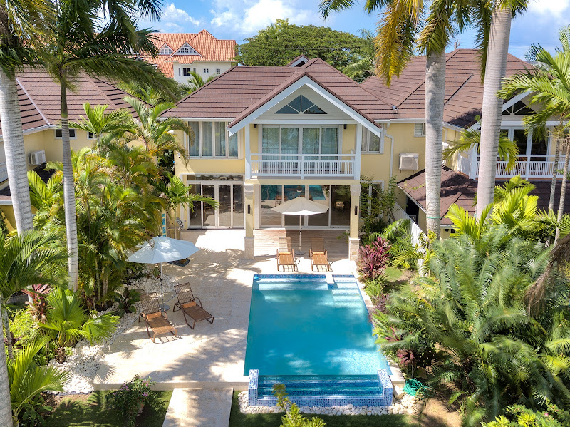 Shimmering Waters Villa, Jamaica - Vacation home rental agency in The Lagoons