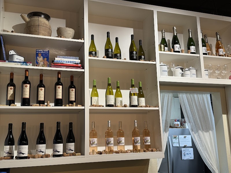 Princess & Bear Wines photo