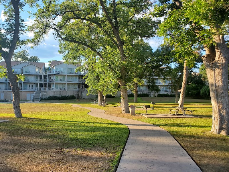 Waterwheel Condominium Resort - Resort hotel in New Braunfels