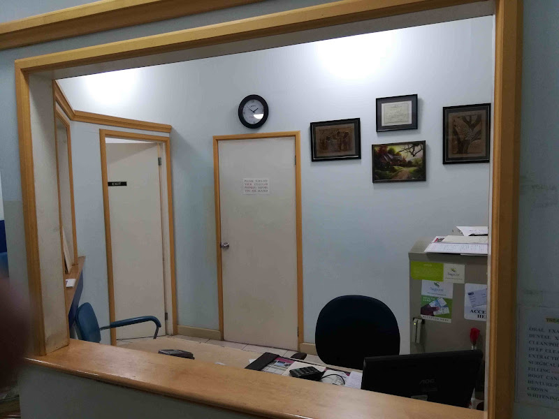 Dr. Vernon Gardiner D.M.D. Dental Surgeon