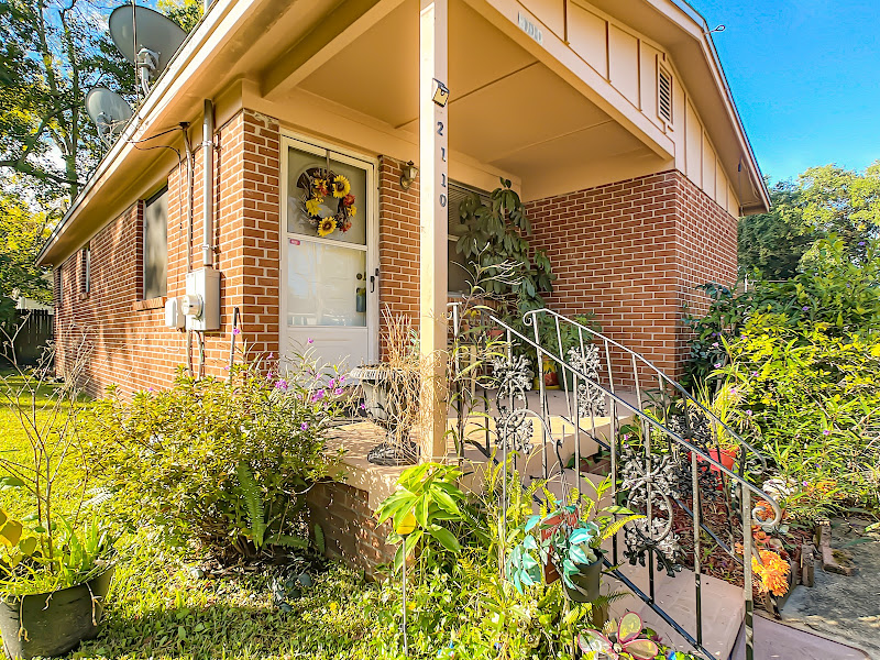 Bird Dog Real Estate Group - Real estate agency in Jacksonville