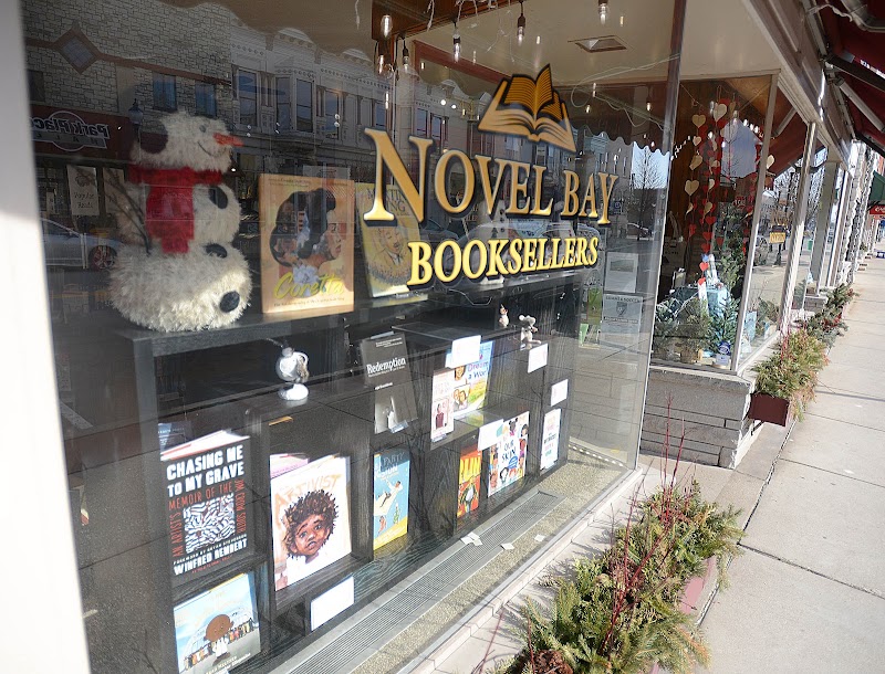 Novel Bay Booksellers - Book store in Sturgeon Bay