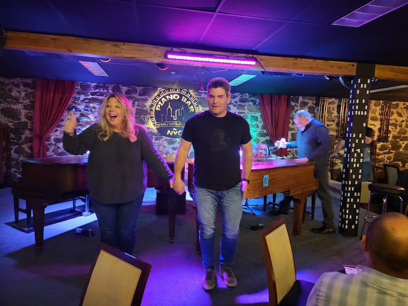 Duelers Piano Bar - Piano bar in Coeur d'Alene