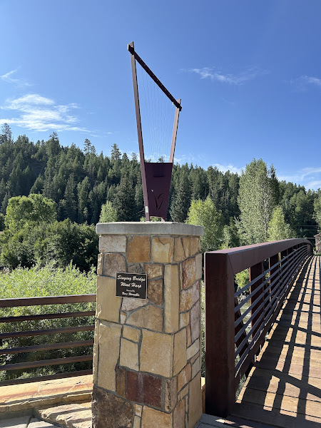 Singing Bridge Footbridge - Tourist attraction in Pagosa Springs