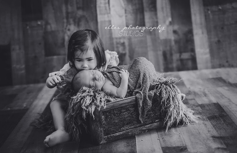 Elles Photography Studios