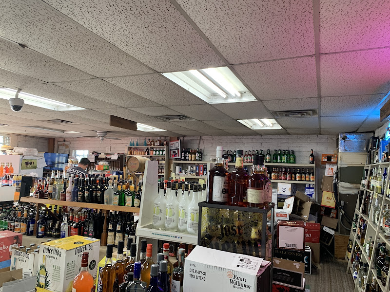 Schnaps Haus - Liquor store in New Braunfels