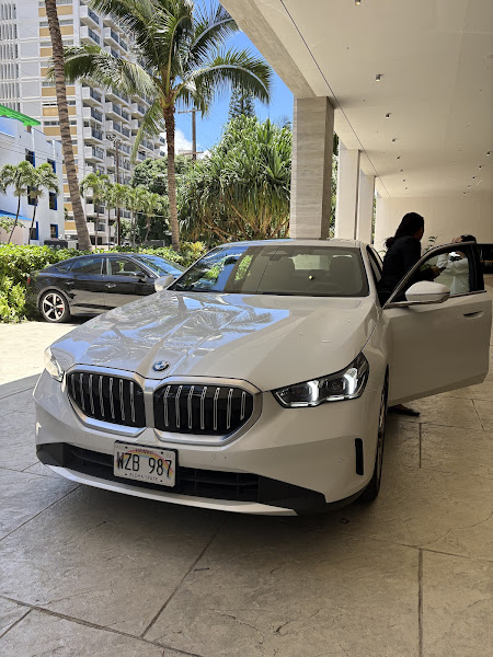 SIXT Rent A Car Honolulu Waikiki Beach - Car rental agency in Honolulu