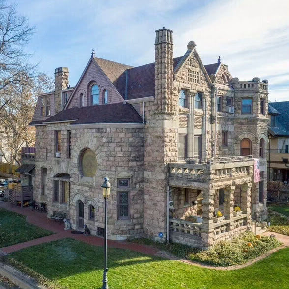 The Castle Marne - Bed & breakfast in Denver