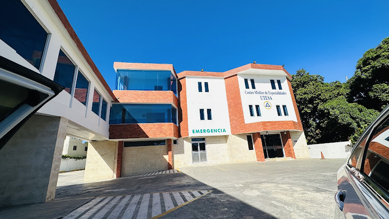 Centro Medico De Especialidades UTESA - Hospital in Puerto Plata 57000