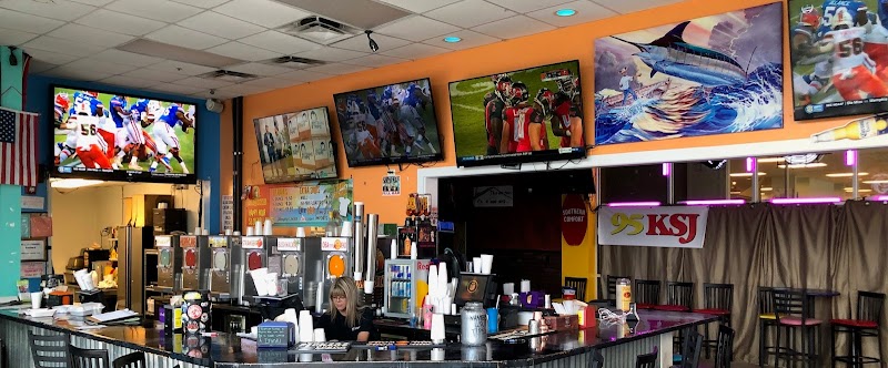 Island Time Daiquiris & Pizza at The Wharf - Bar in Orange Beach