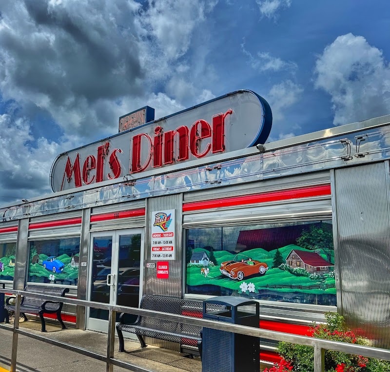 Mel's Classic Diner photo