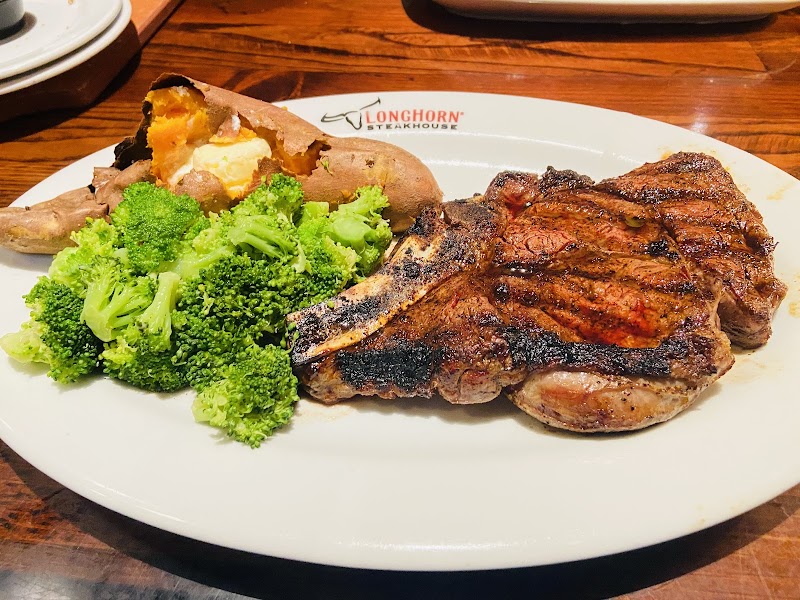 LongHorn Steakhouse photo