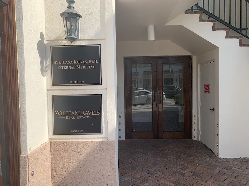 Dr. Svetlana Kogan, M.D. & Institute of Functional Medicine Practitioner (IFMCP) - Doctor in Naples