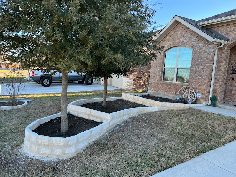 SRJ LAWN & LANDSCAPING LLC - Landscaper in New Braunfels