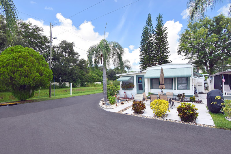 Avalon RV Resort - Mobile home park in Clearwater