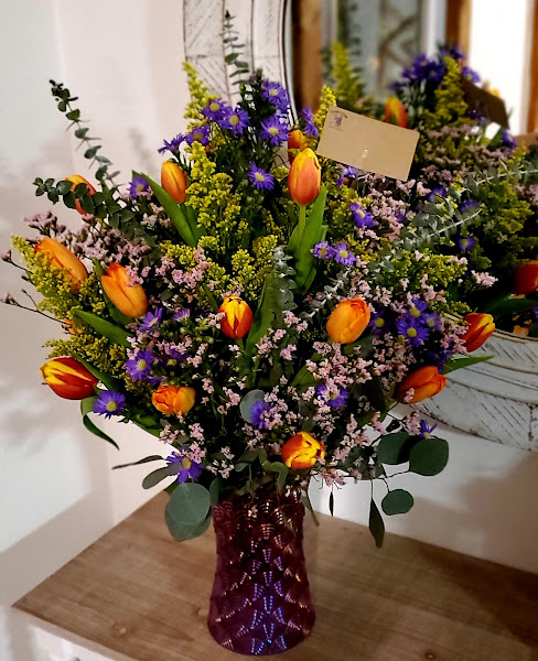 Romeo's Roses Floral Design - Florist in Elkhorn