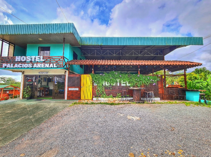 Palacios Arenal (Hostel/Hotel) - Youth hostel in 142 21007