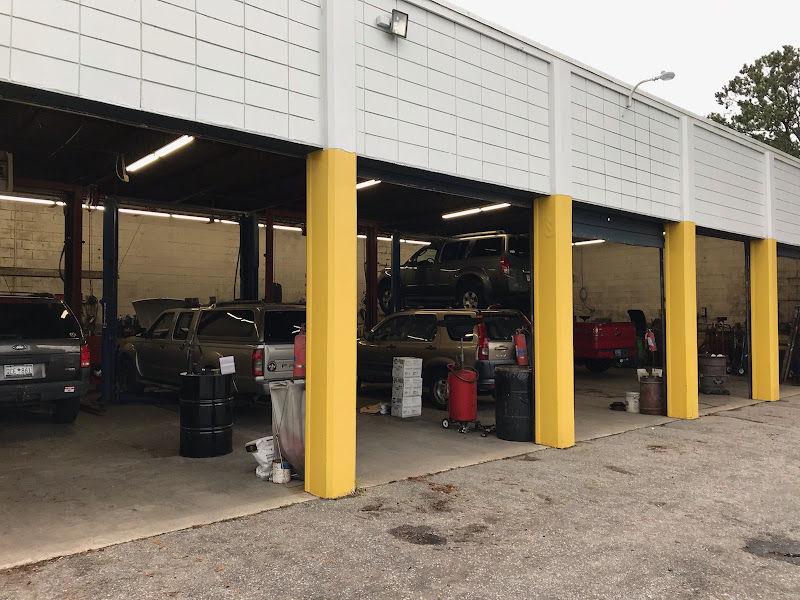 Richard's Automotive Repair - Auto repair shop in Charleston