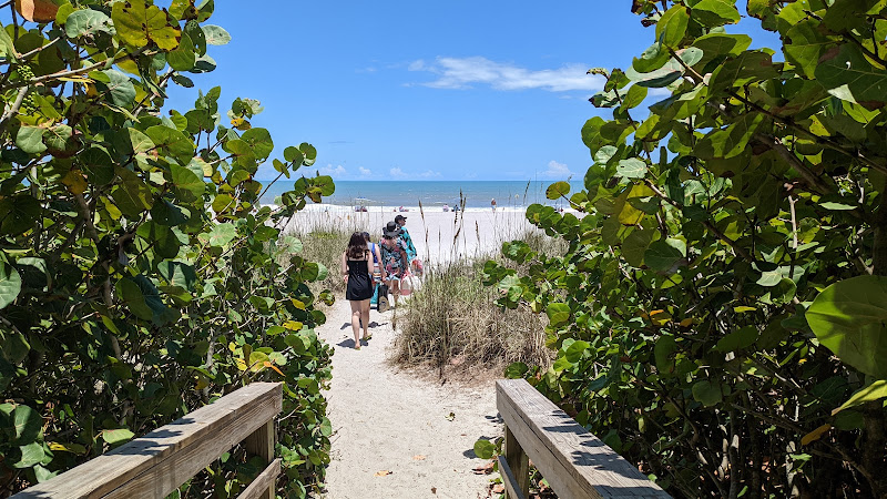 Robert P. Murkshe Memorial Park - Park in Cocoa Beach