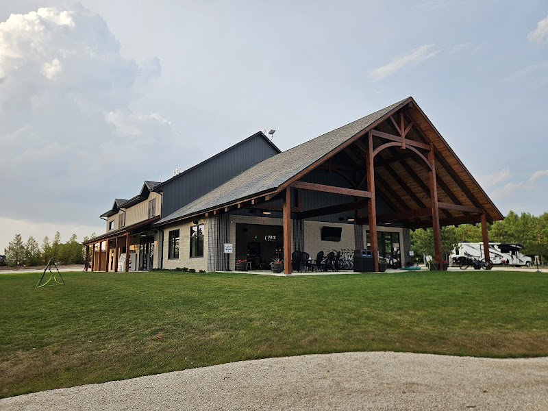 CAMP Door County RV Resort & Campground - Campground in Sister Bay