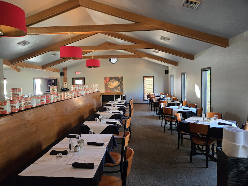 Villaggios Italian Steakhouse - Steak house in Egg Harbor