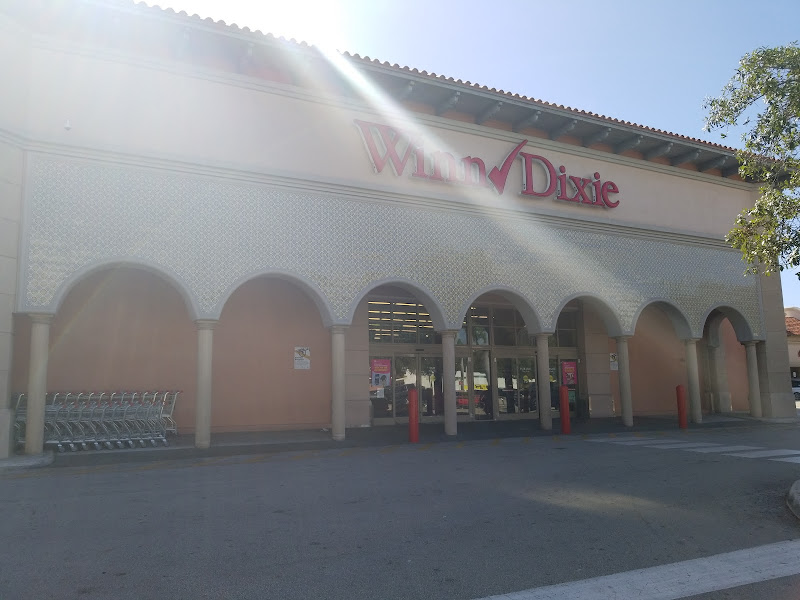 Victoria Park Shoppes - Shopping mall in Fort Lauderdale