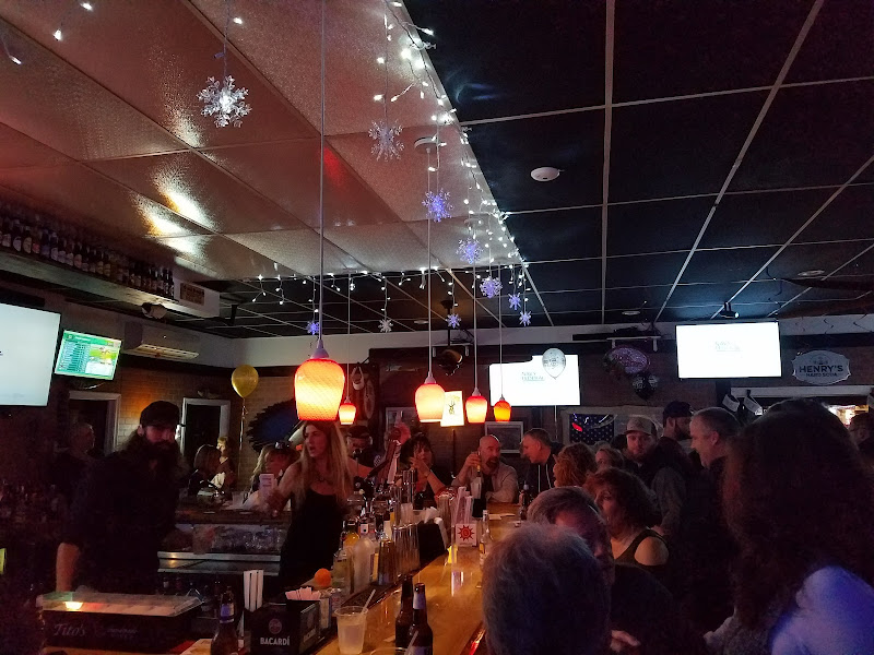 Beach Barrels - Bar in Ocean City