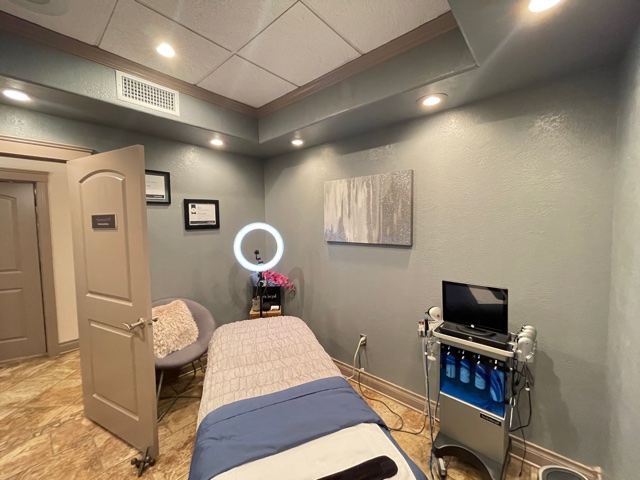 Uplifting Medi Spa - Medical spa in New Braunfels