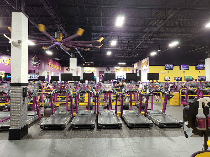 Planet Fitness - Gym in Charleston