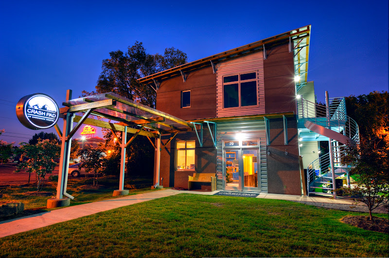 The Crash Pad: An Uncommon Hostel - Hostel in Chattanooga