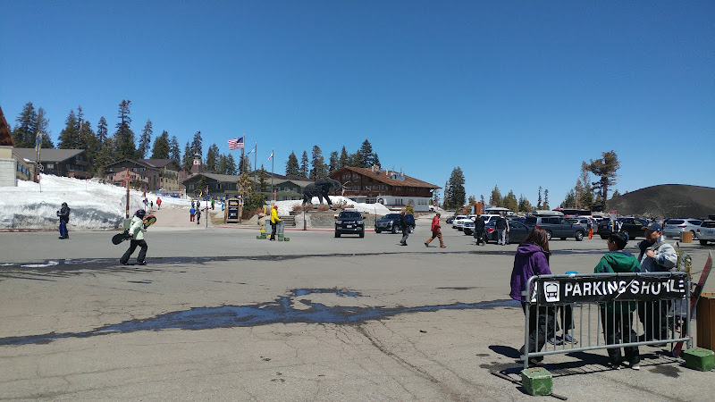 Mammoth Mountain Ski Area - Tourist attraction in Mammoth Lakes