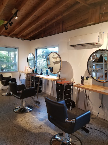 Love Salon 30a - Beauty salon in Santa Rosa Beach