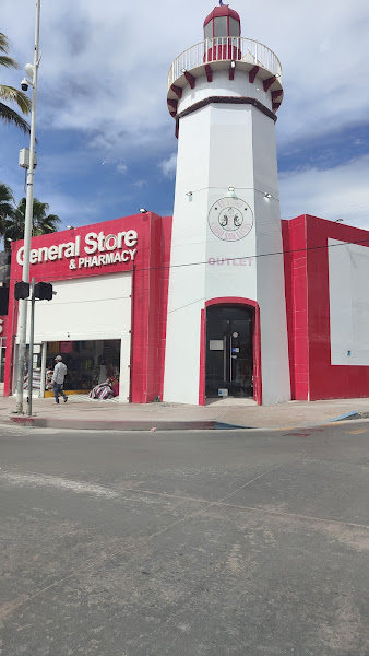 Tequilas y Mezcales - Liquor store in Downtown