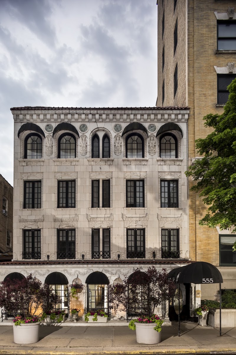 The Willows Hotel - Hotel in Chicago