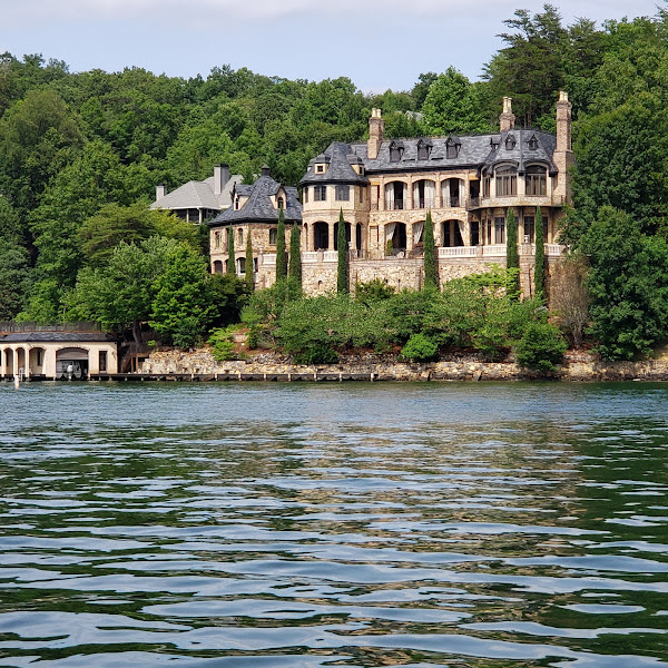 Mixon's Lake Retreat