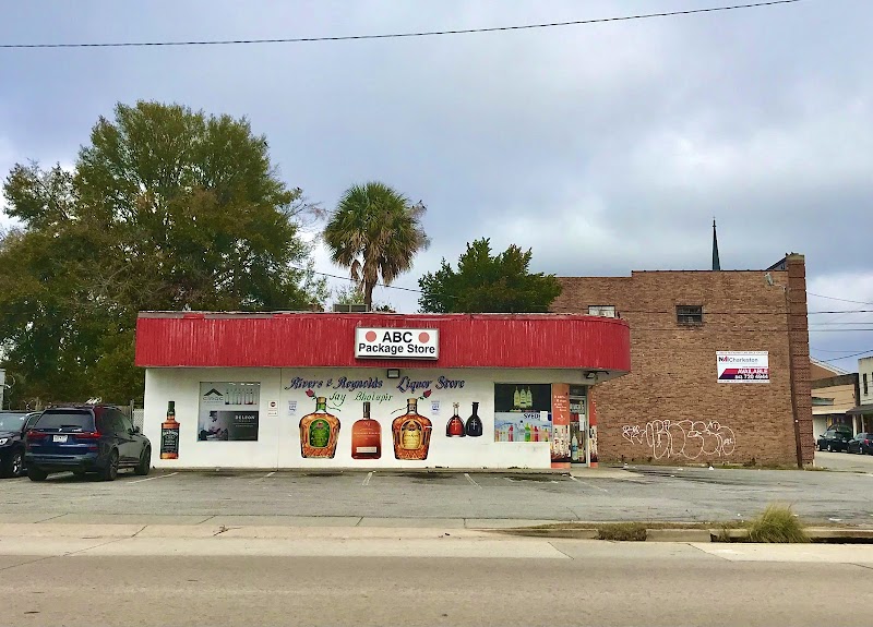 Rivers & Reynolds Liquors Store ( MR DIXIT& PRITI PATEL ) - Liquor store in North Charleston