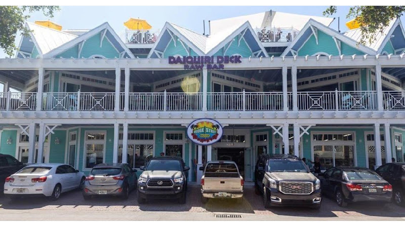 Daiquiri Deck Bradenton Beach - Family restaurant in Bradenton Beach