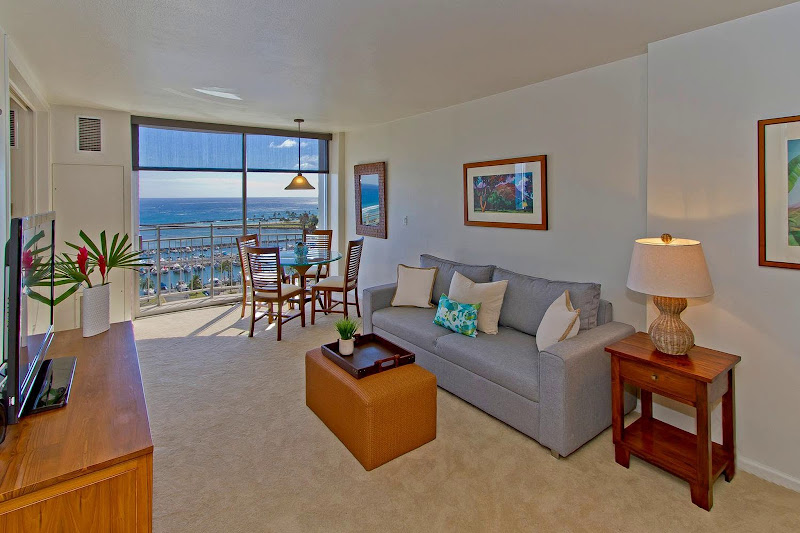 Aloha Waikiki Vacation Rentals by Hawai'i Americana Realty