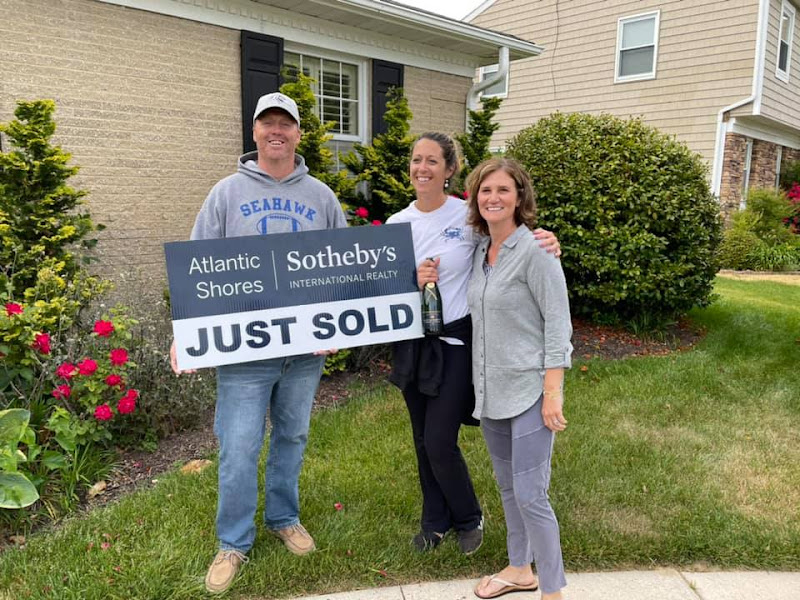 Lauren Bunting, Broker| Keller Williams Realty of Delmarva - Real estate agency in Ocean City