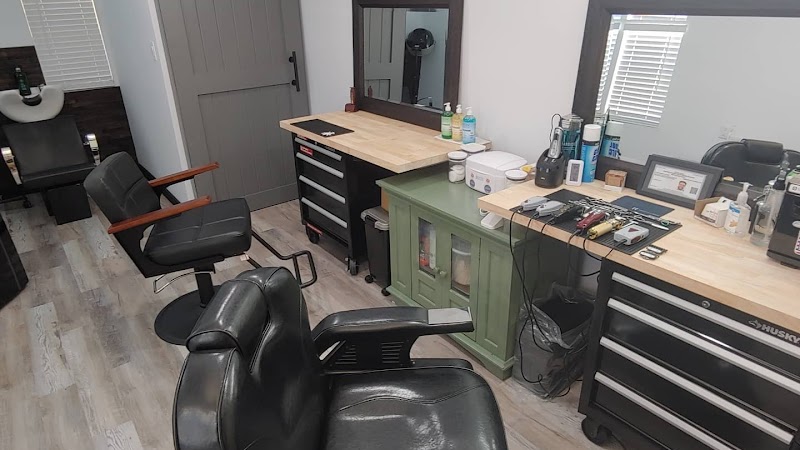 The West End Barber & Studio Lynn (BY APPOINTMENT ONLY)