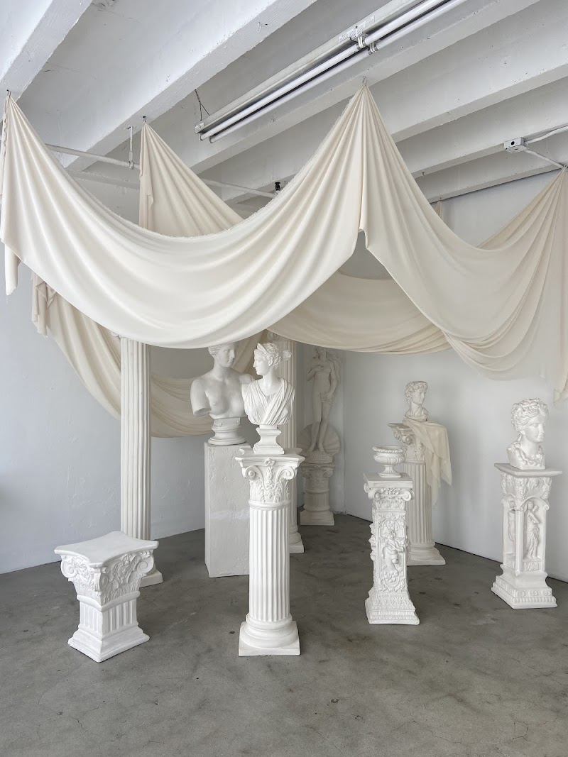 DTLA VISUALS PHOTO STUDIO photo