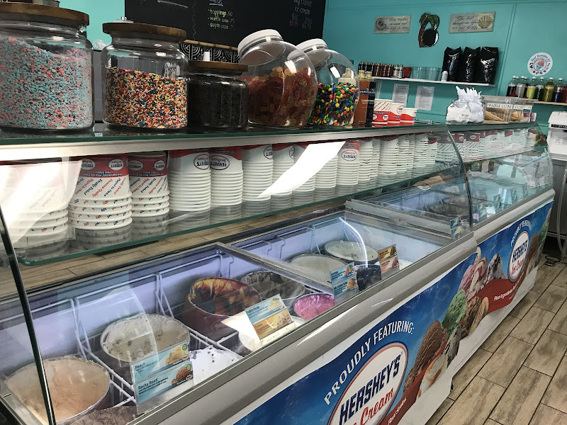 Island Sweets Ice Cream And Coffee Shop - Ice cream shop in Pensacola